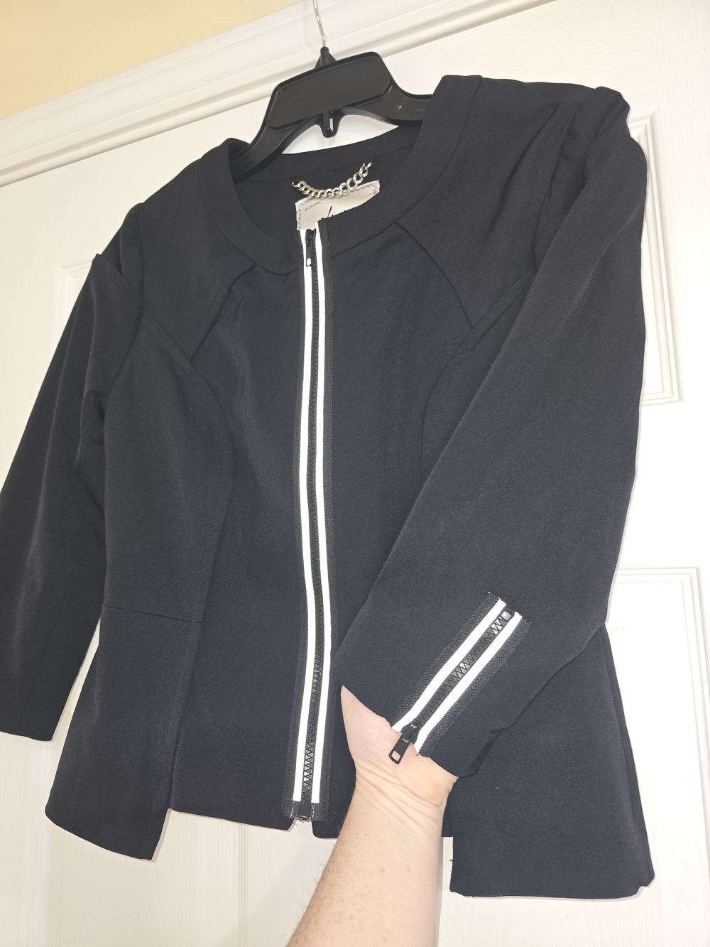 Milly Of New York Black Zip-Front Tailored Designer Jacket - Picture 6 of 13